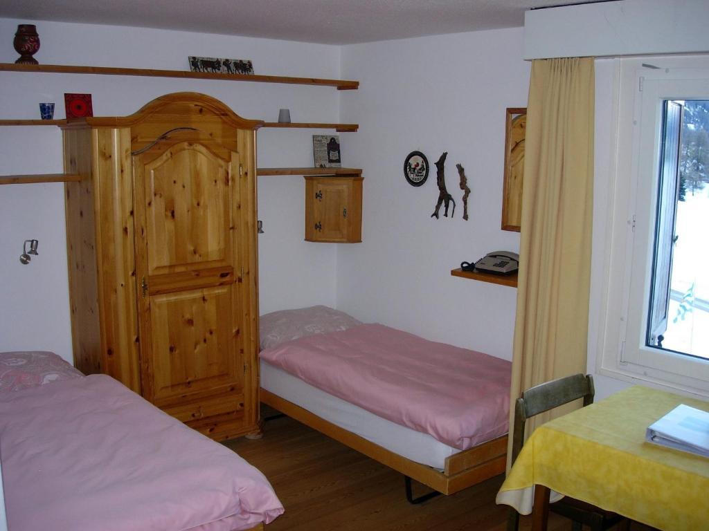 Residenza Lagrev Sils Maria Kamer foto